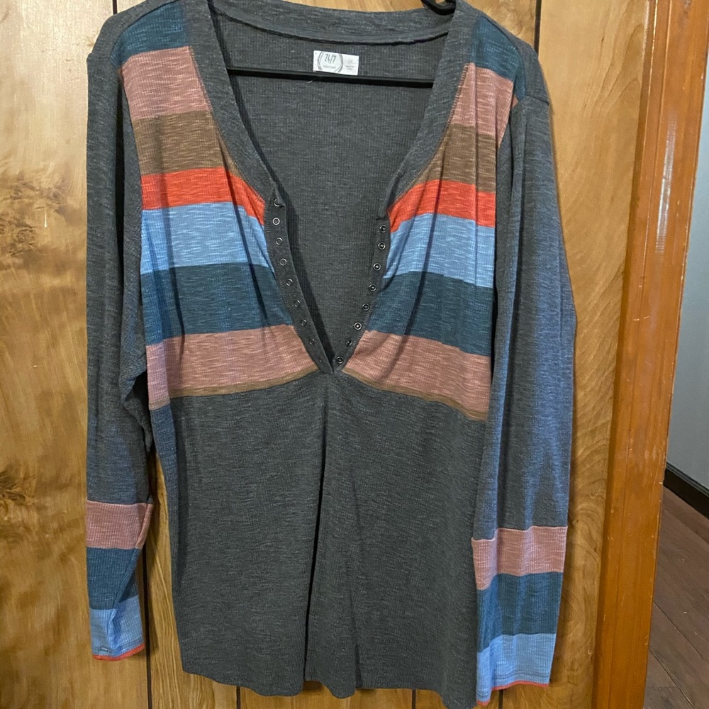 Maurice’s shirt